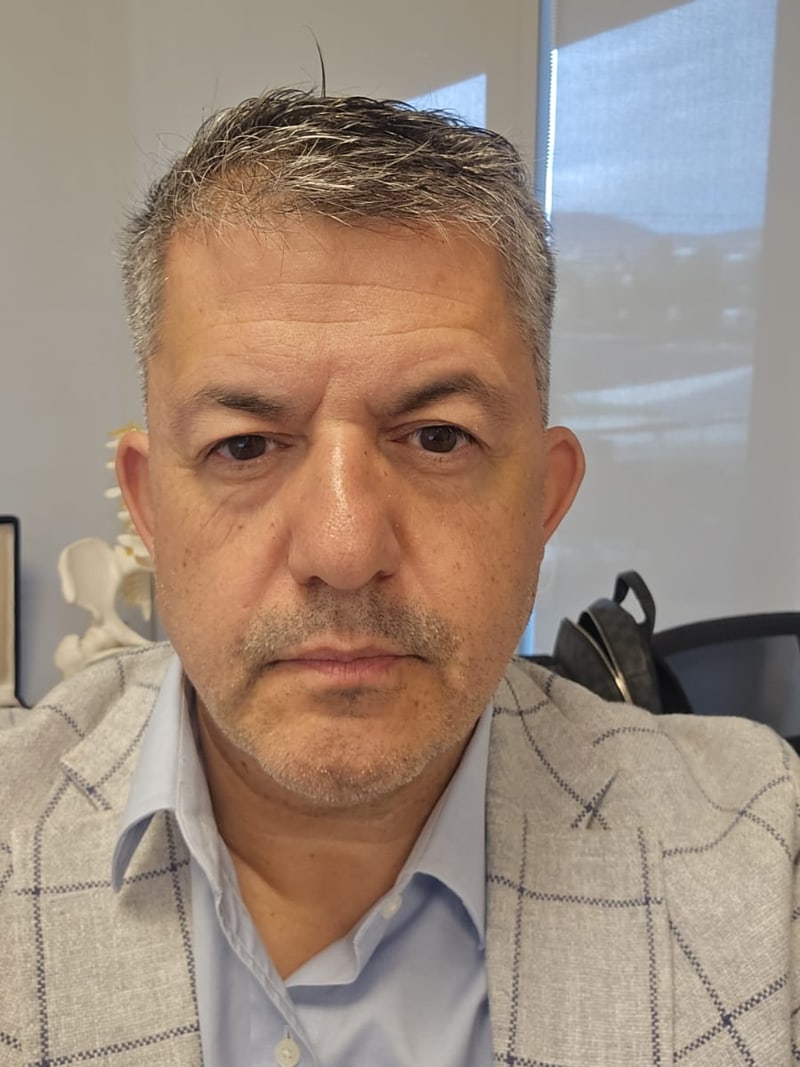 Después — Rejuvenecimiento facial con células madre, 1 semana